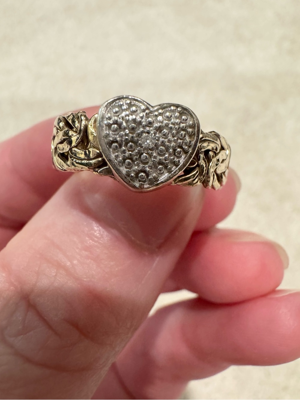 Vintage sterling silver 925 hammered genuine diamond accent ring 7.5